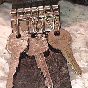 Vintage 6 Key Holder